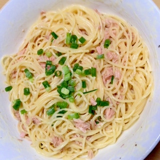 混ぜるだけのツナパスタ